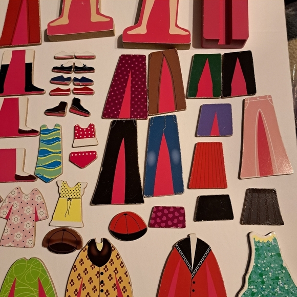 Melissa & Doug magnetic wooden dress up dolls with stands Preowned NO BOX SET #2 - Picture 6 of 9